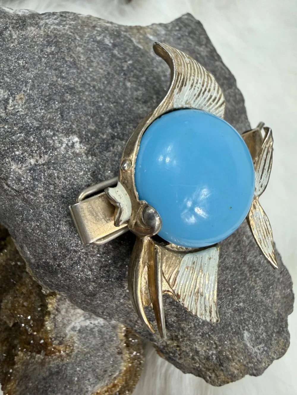 Vintage Turquoise Plastic Cab Fish Barrette Gold Tone
